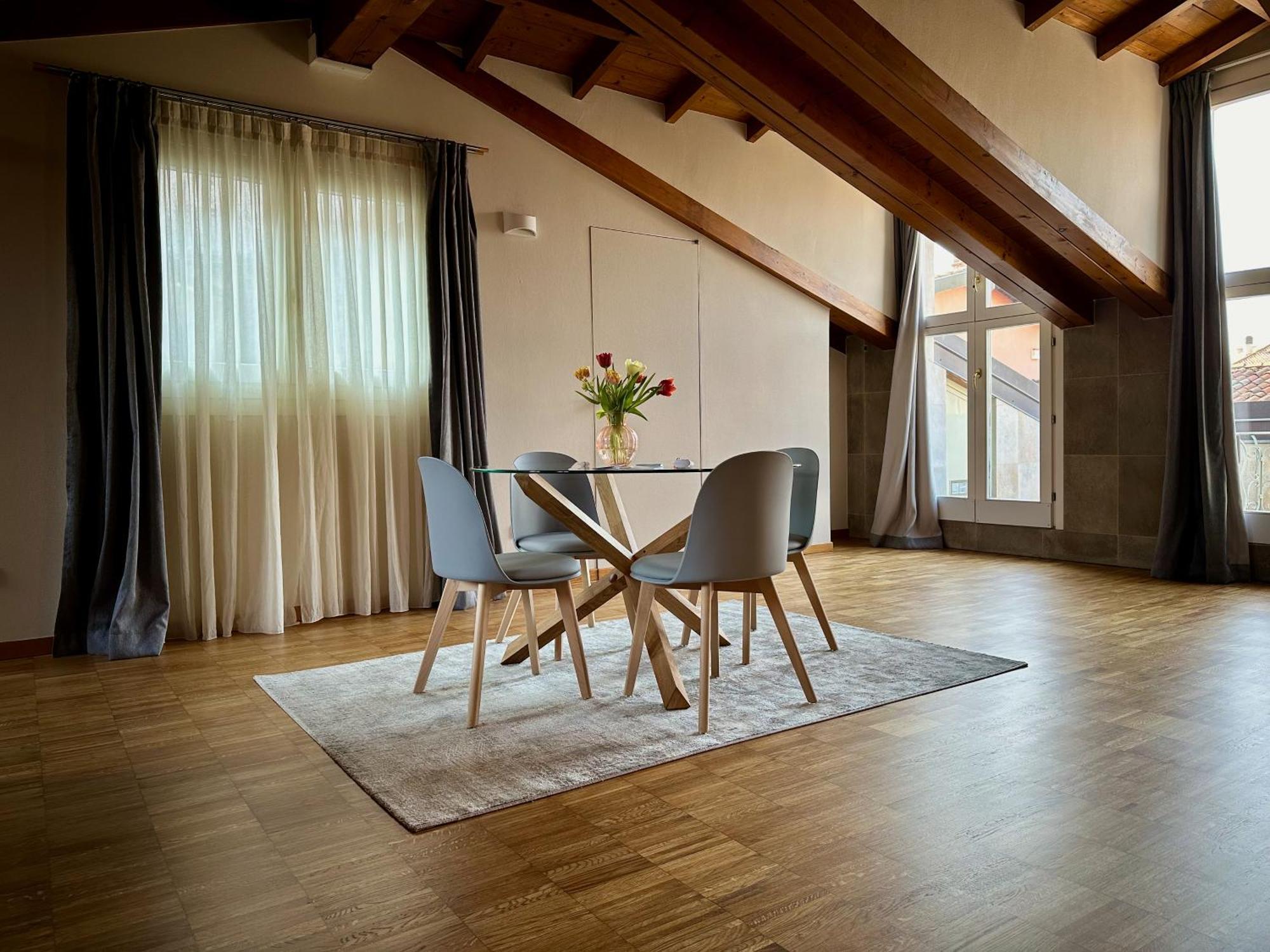 Magic Place Bergamo! Relax Apartment With Terrace In The Heart Of The City Exterior foto